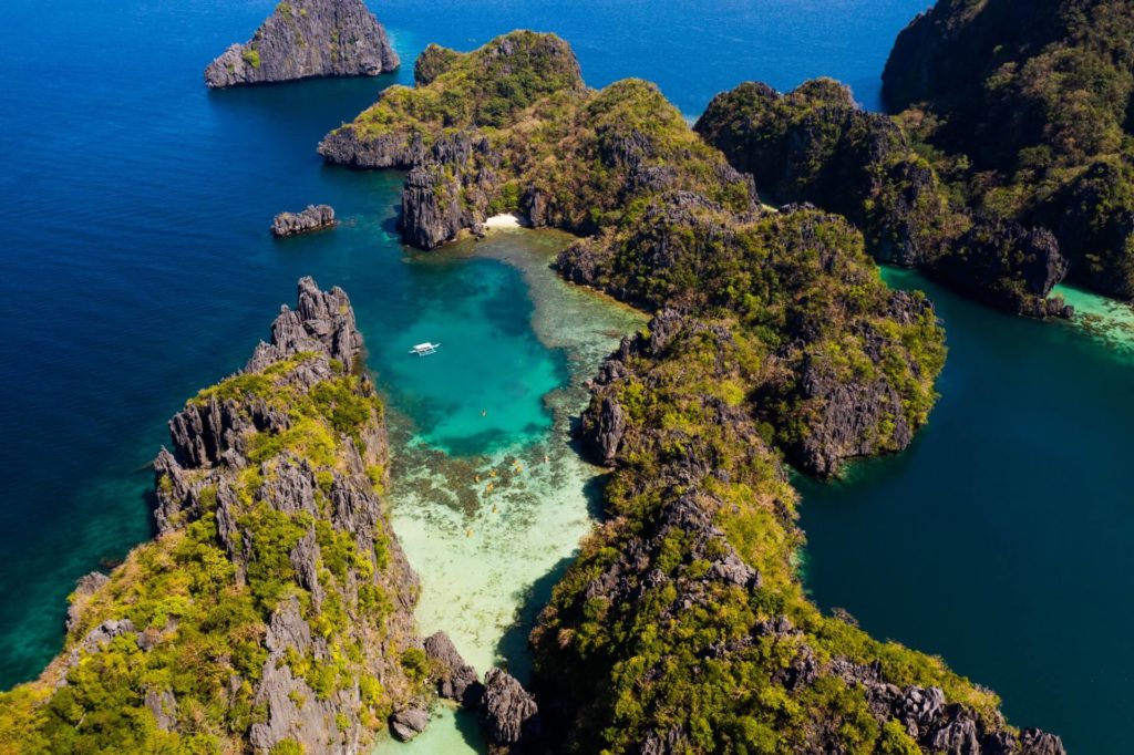 Tropical beach in El Nido, Palawan, Philippines